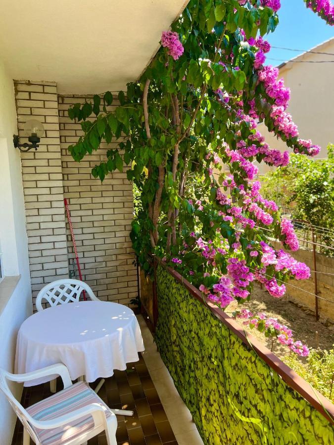 Apartment Pepi Спліт Екстер'єр фото